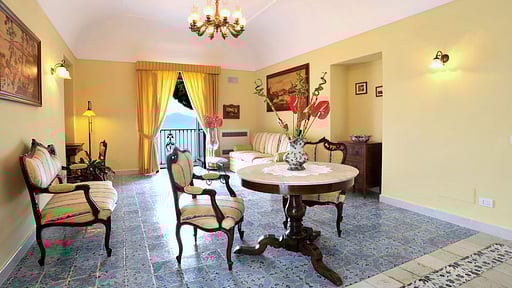 Villa Jasmine Sant’Agata sui Due Golfi Living room