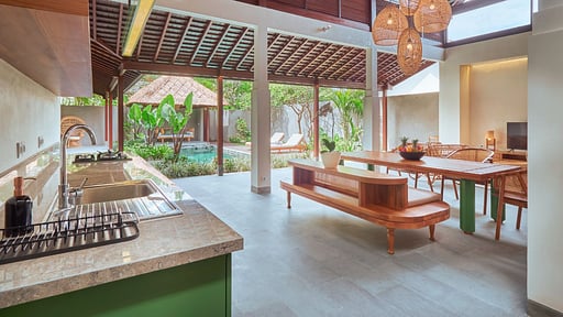 Villa Jasmine Bumbak Dining area