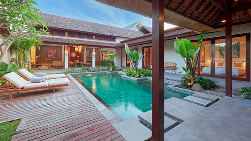 Villa Jasmine Bumbak Swimming pool