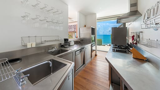 Villa Jasmine Waterslide Kitchen