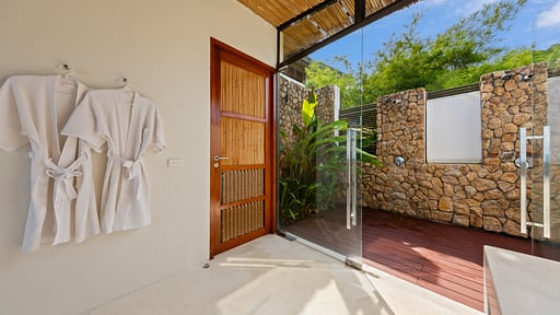 Villa Jasmine Waterslide Bedroom 1