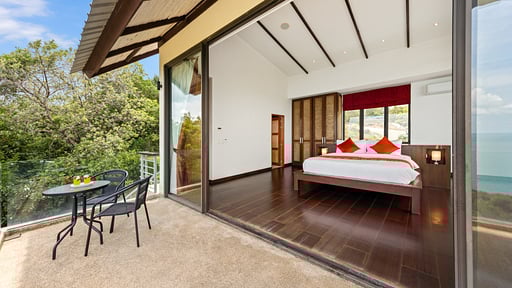 Villa Jasmine Waterslide Bedroom 5