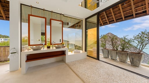 Villa Jasmine Waterslide Bedroom 2