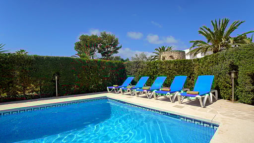 Villa Jaume Port Бассейн