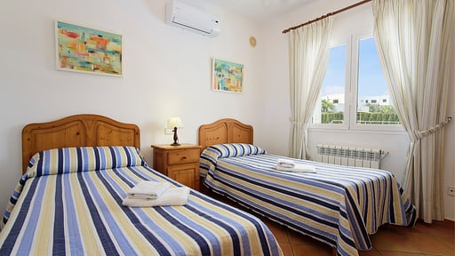 Villa Jaume Port Спальня 2