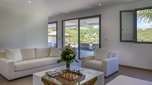 Villa Javacanou Woonkamer