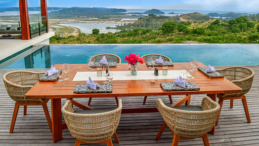 Villa Jeeva Mandalika Dining area