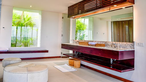 Villa Jeeva Mandalika Bedroom 1