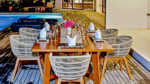 Villa Jeeva Mandalika Dining area