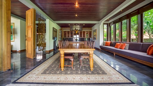 Villa Jeeva Saba Dining area 2