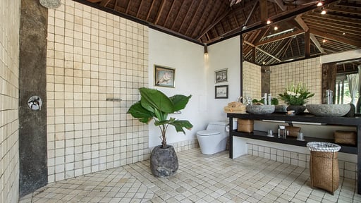 Villa Jempiring Bedroom 5