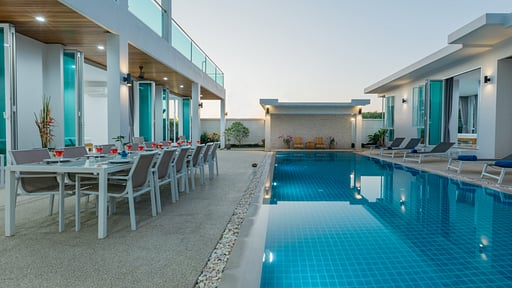 Villa Jetjinda Piscina