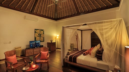 Villa Jiwa Schlafzimmer 1