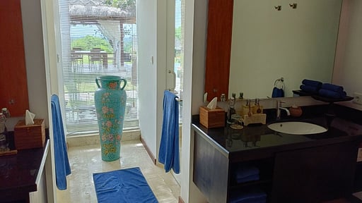 Villa Jiwa Schlafzimmer 5