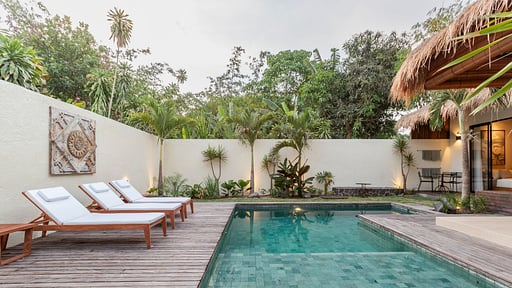 Villa Jodoh Swimming pool