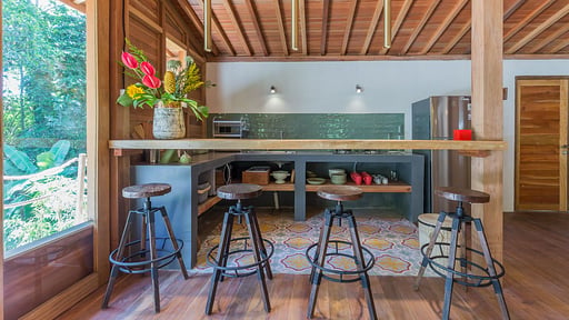 Villa Joglo Tumbak Bayuh Kitchen