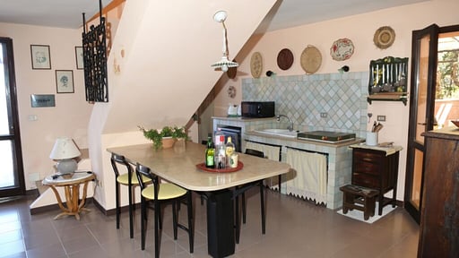 Villa Joi de Vivre Cuisine