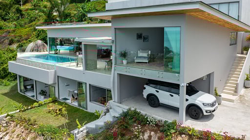 Villa Jugraj Parking areas