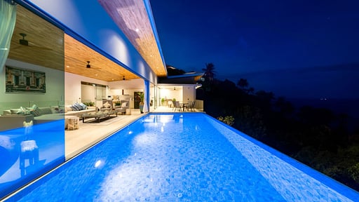 Villa Jugraj Swimming pool