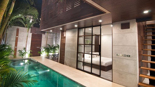 Villa Jumis Schwimmbad 1