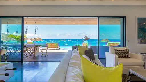 Villa June Woonkamer