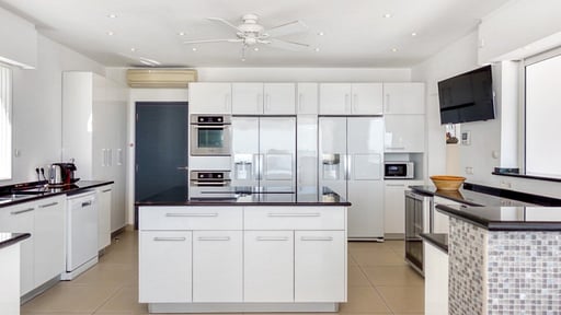 Villa Just in Paradise Kitchen