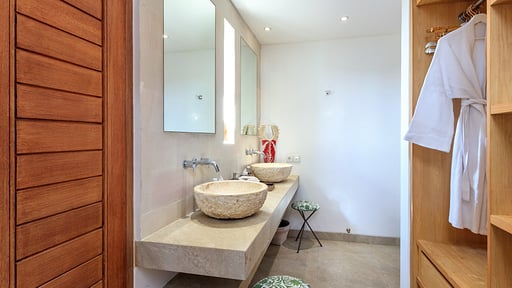 Villa Kadek Bedroom 4