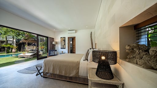 Villa Kadek Bedroom 1