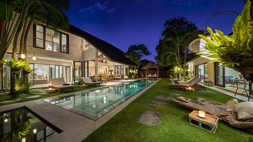 Villa Kadek Swimming pool