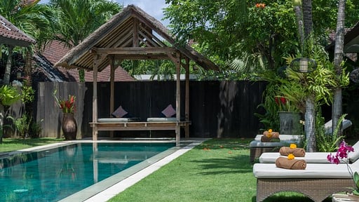 Villa Kadek Swimming pool