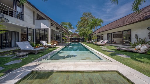 Villa Kadek Swimming pool