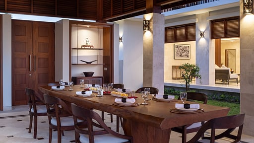 Villa Kailasha Zona de comedor
