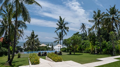 Villa Kailasha Piscina