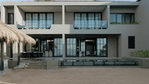 Villa Kaimu Swimming pool