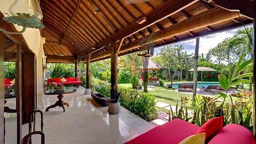 Villa Kakatua Terrace/Veranda