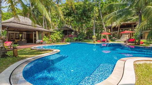 Villa Kalyana Swimming pool 2
