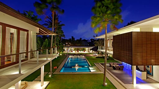 Villa Kalyani Swimming pool 1