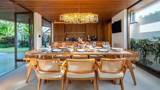 Villa Kama Zona de comedor