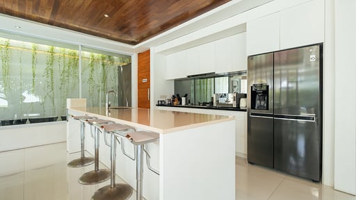 Villa Kamag Kitchen