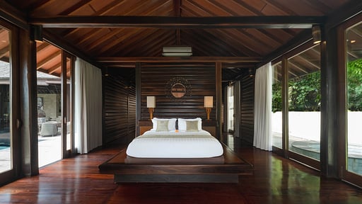 Villa Kamaniiya Bedroom 1