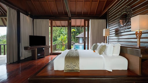 Villa Kamaniiya Bedroom 1