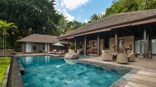 Villa Kamaniiya Swimming pool