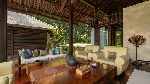 Villa Kamaniiya Living room