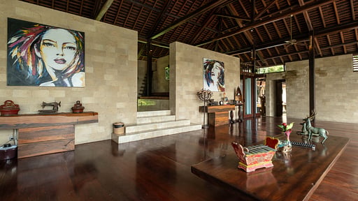 Villa Kamaniiya Living room