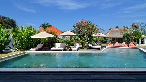 Villa Kami Piscina