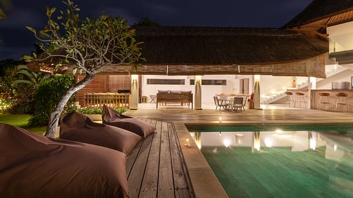 Villa Kami Piscina