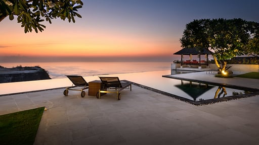 Villa Karang Kembar Tiga Swimming pool