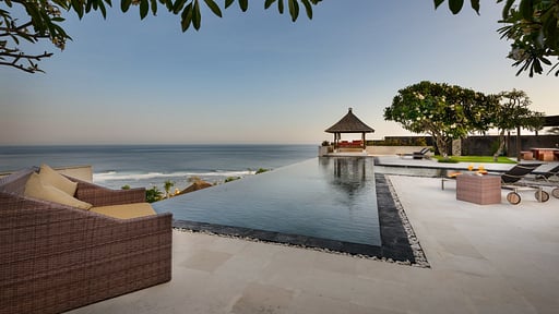 Villa Karang Kembar Tiga Swimming pool