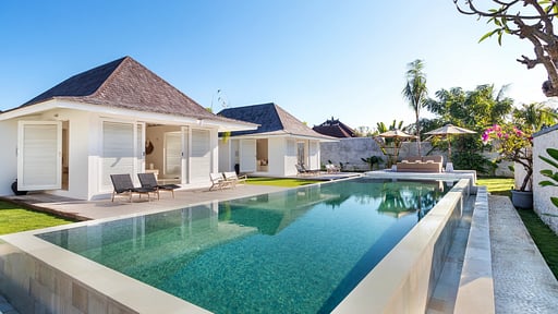 Villa KaRein Swimming pool