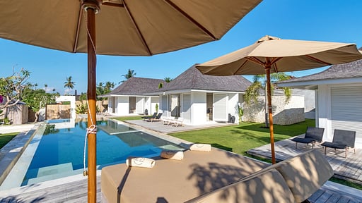 Villa KaRein Swimming pool